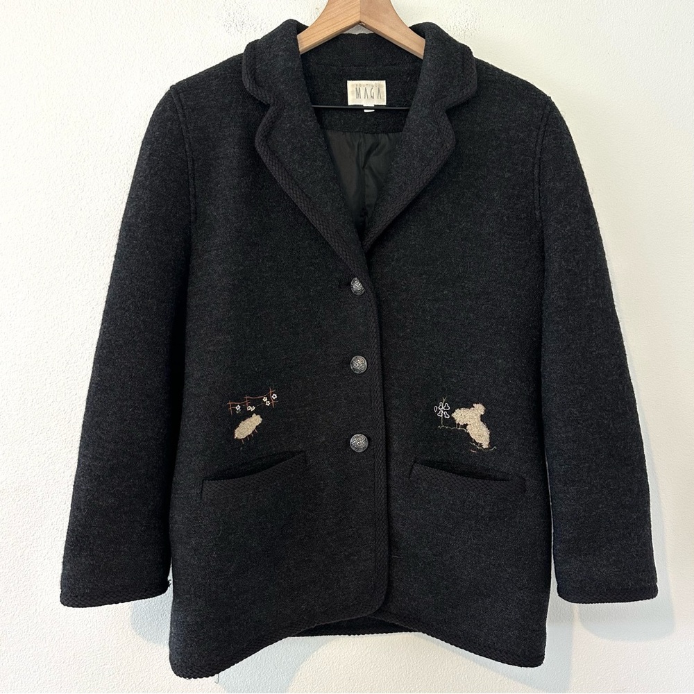Boutique Maga Vintage 100% Wool Coat L Charcoal Grey Sheep Embroidered Cottage